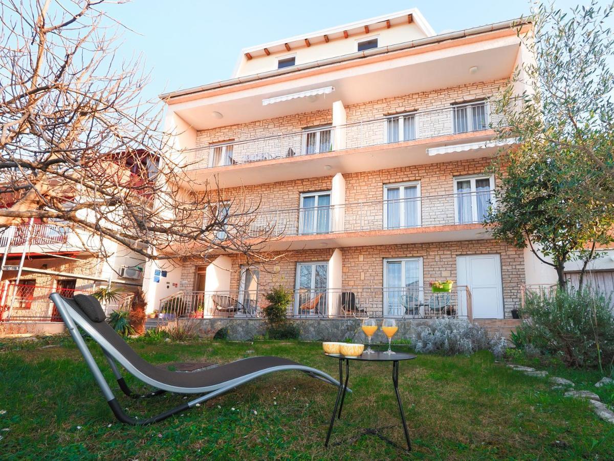 Beach Paradise Apartments Задар Экстерьер фото